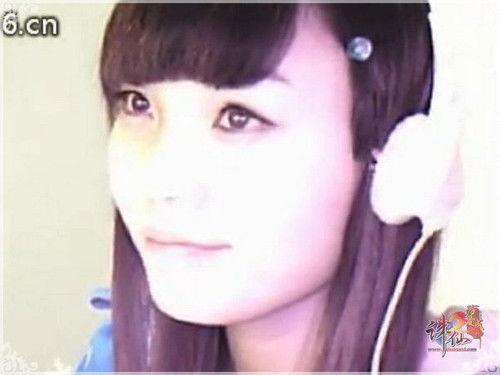 美女被直播间爆料了视频